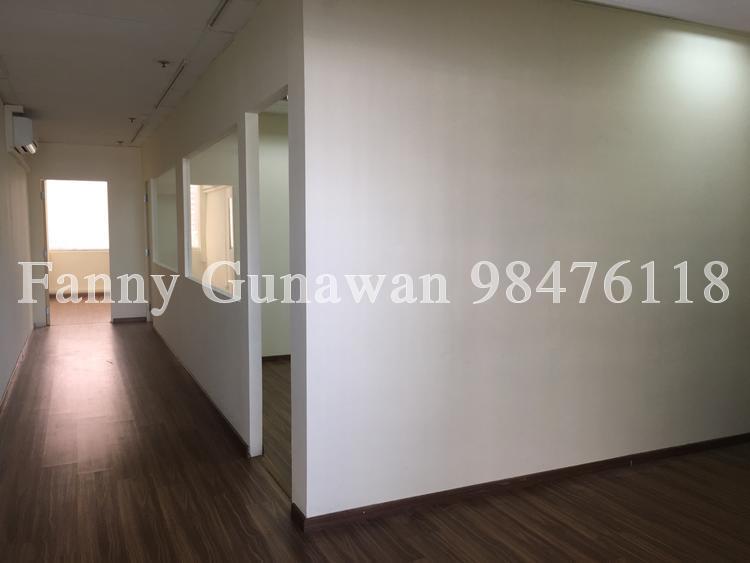 Parkway Centre (D15), Office #135896592